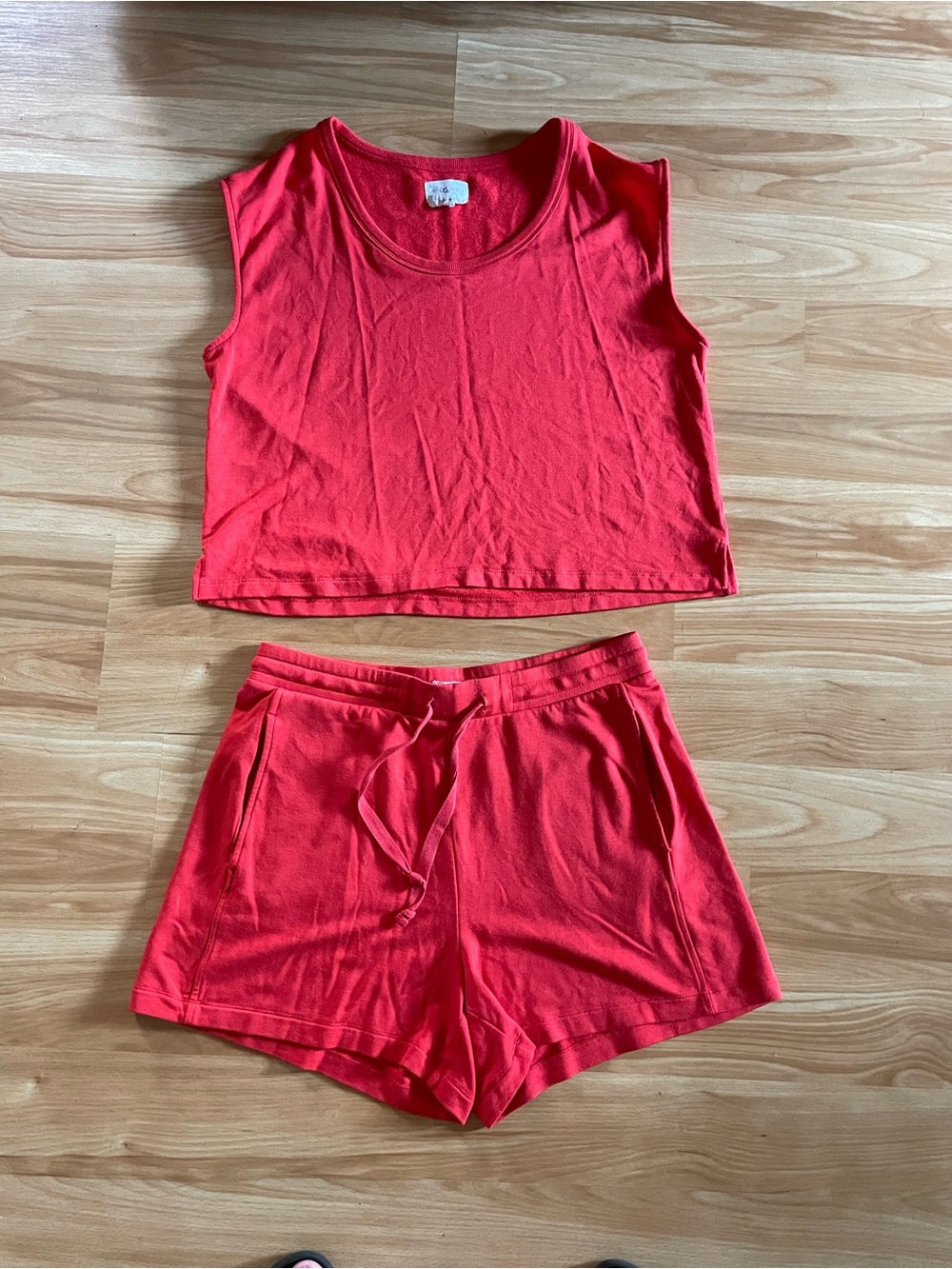 Lou & Grey Signaturesoft Cap Sleeve Tee and Signaturesoft Drawstring Shorts-Sz M